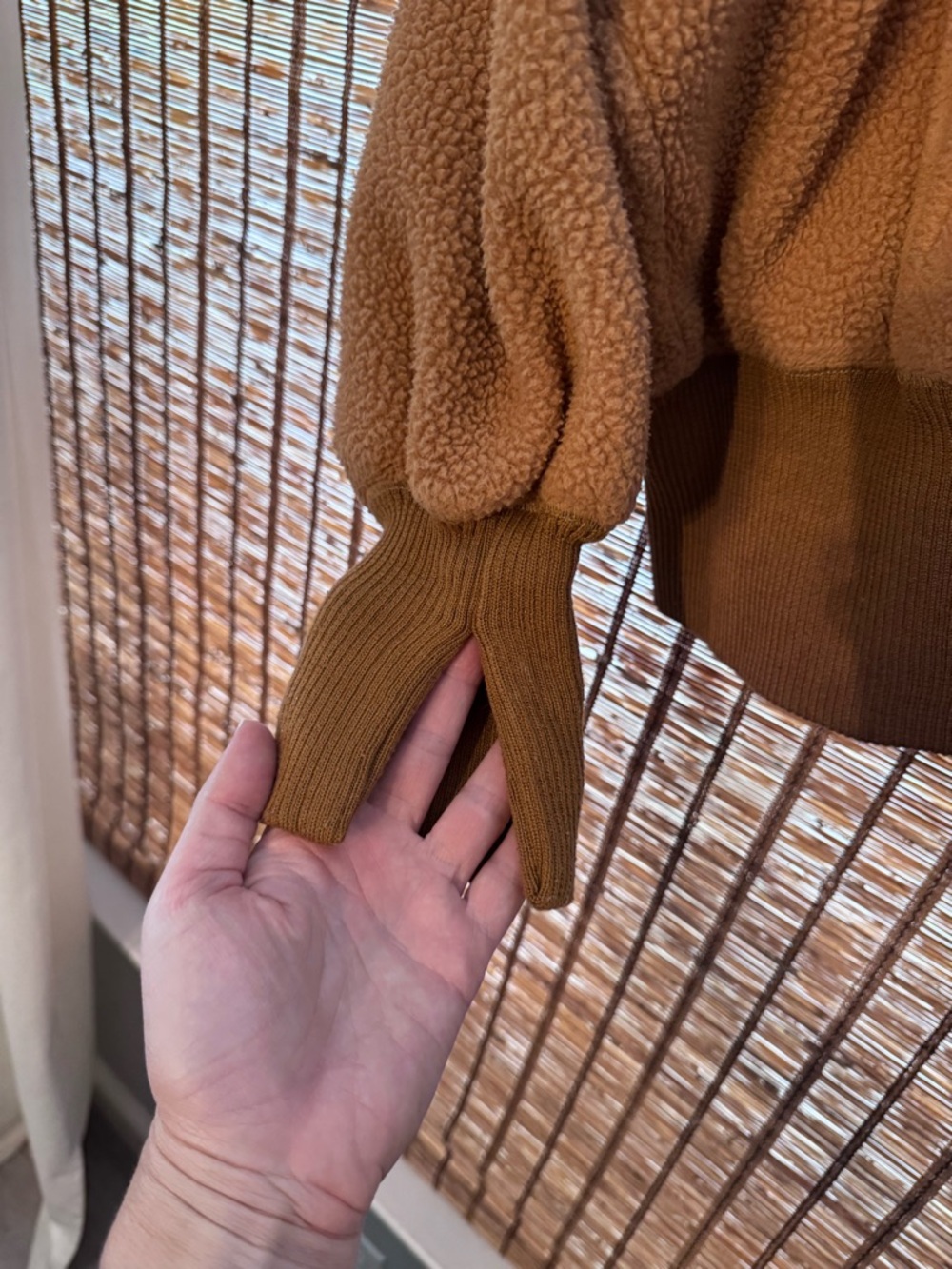 Free People We the Free Cozy Camden Sweatshirt in Sandstorm Sz Sm - Picture 8 of 13